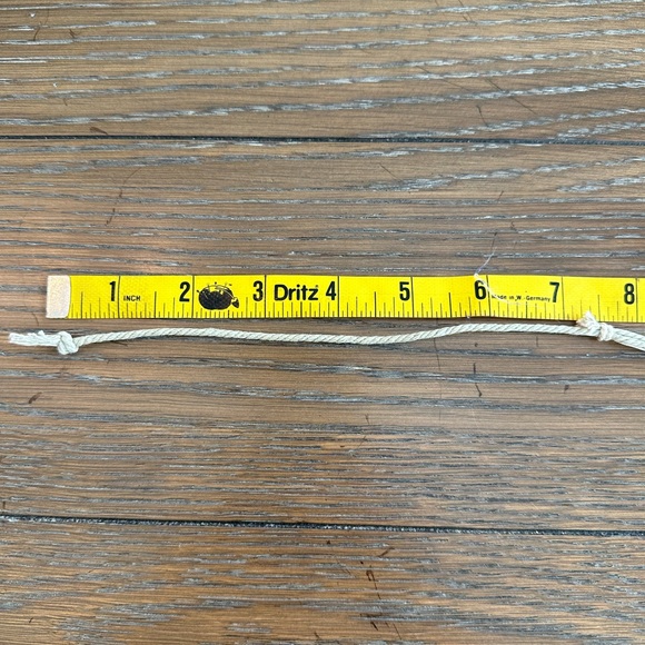 Shark tooth choker necklace - Picture 7 of 7